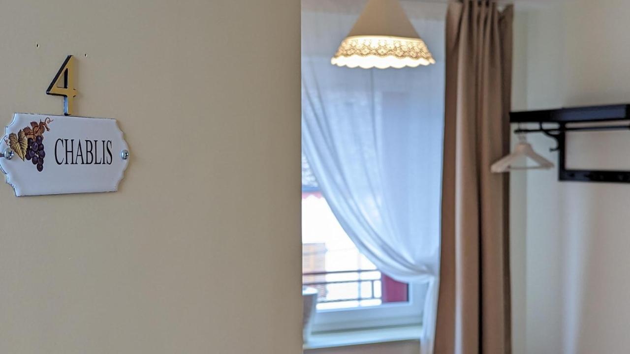 Chambres D'Hotes Cascarot Lechatelet ภายนอก รูปภาพ