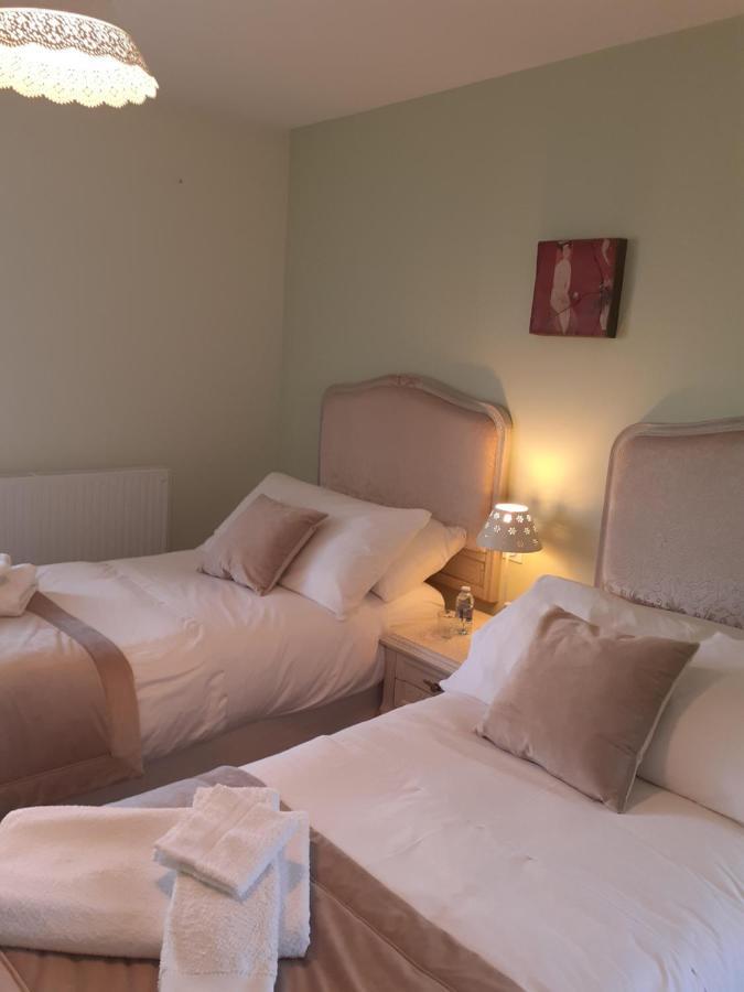 Chambres D'Hotes Cascarot Lechatelet ภายนอก รูปภาพ